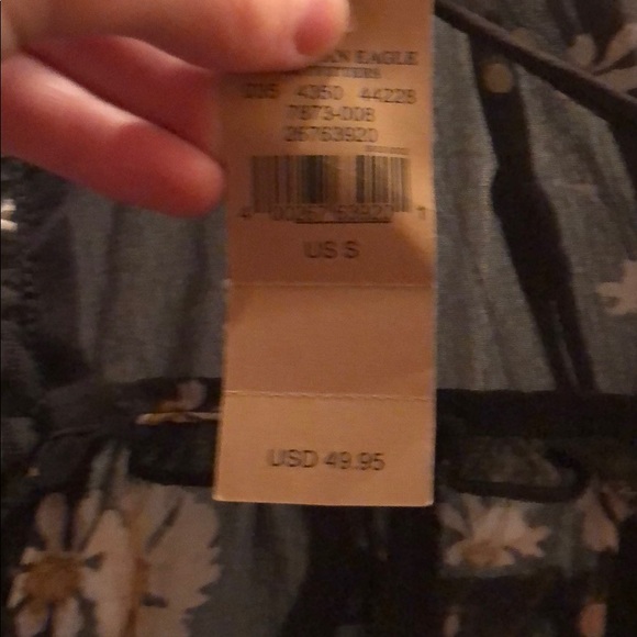 American Eagle Blouse - Picture 2 of 2